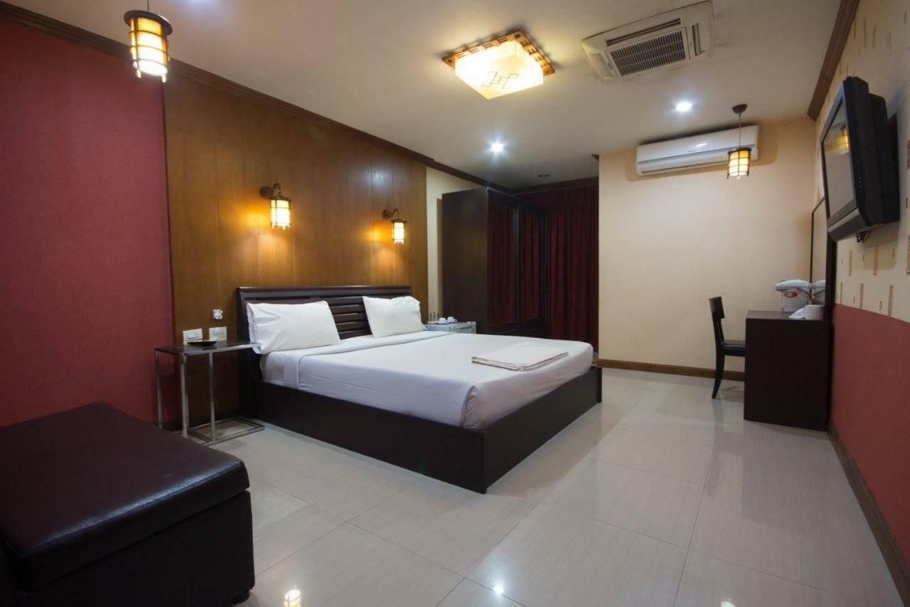 Khon Kaen Ruenrom Hotel Екстериор снимка