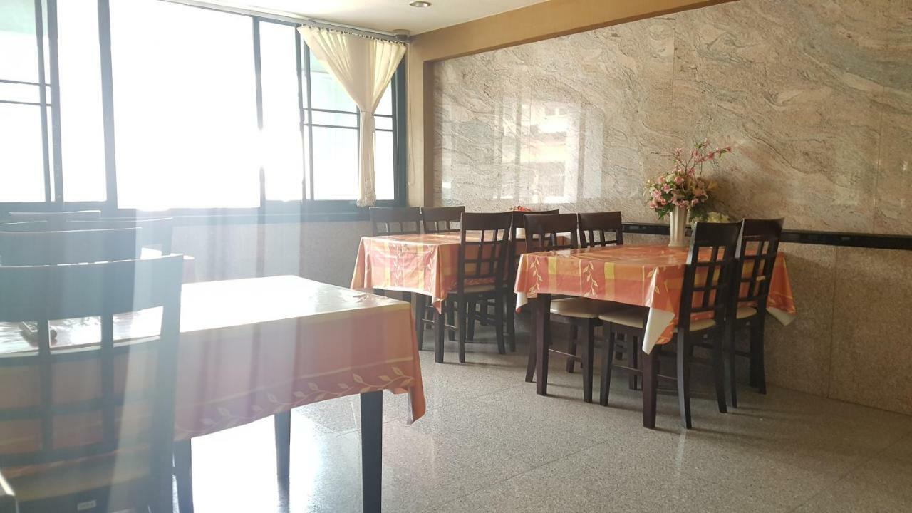 Khon Kaen Ruenrom Hotel Екстериор снимка