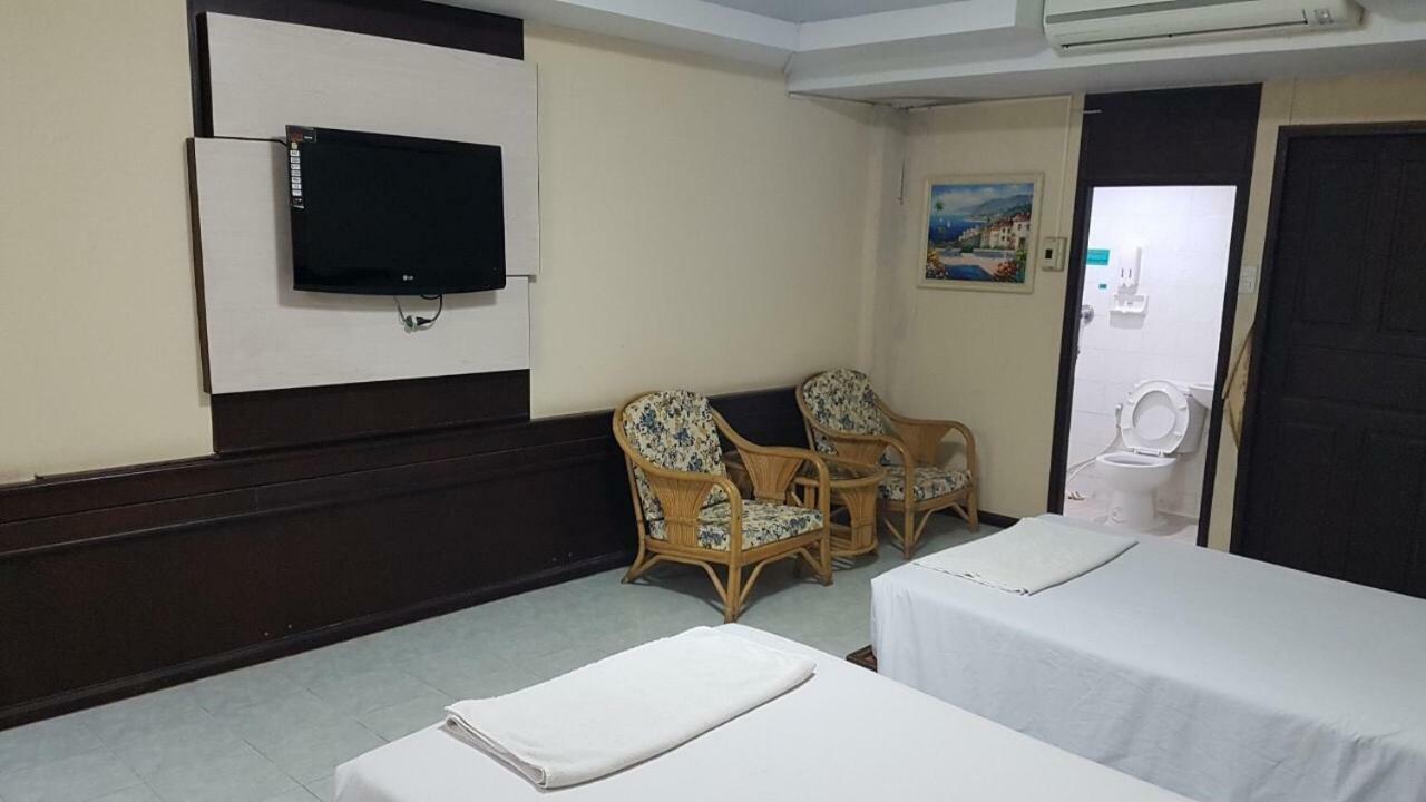 Khon Kaen Ruenrom Hotel Екстериор снимка