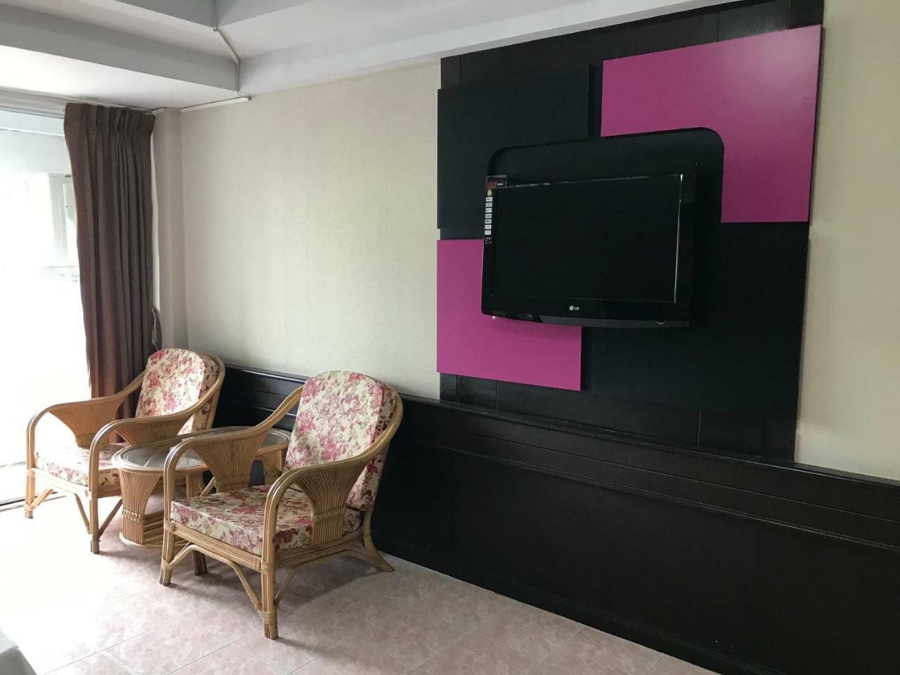Khon Kaen Ruenrom Hotel Екстериор снимка
