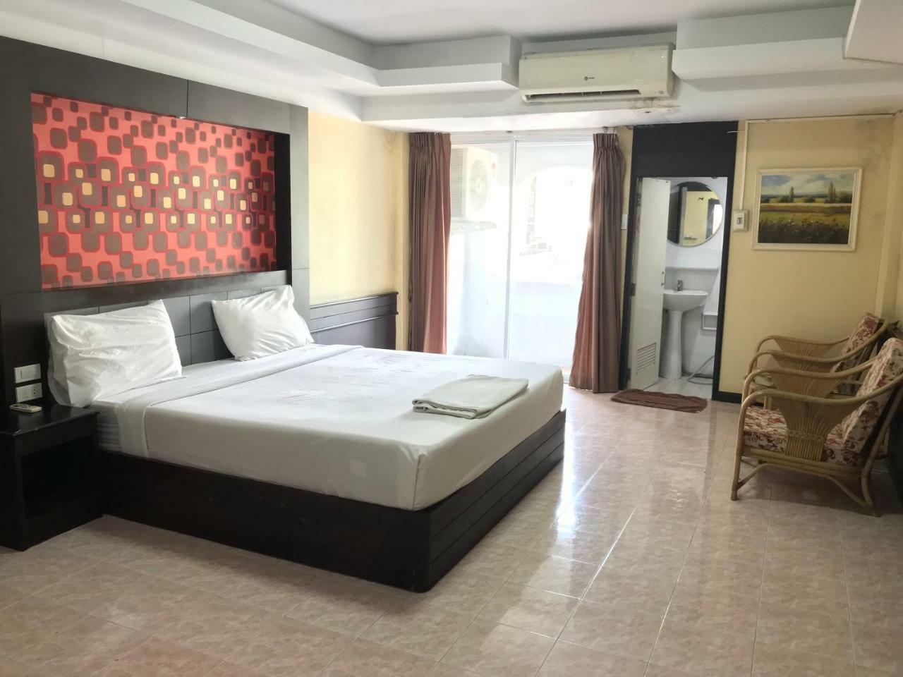 Khon Kaen Ruenrom Hotel Екстериор снимка