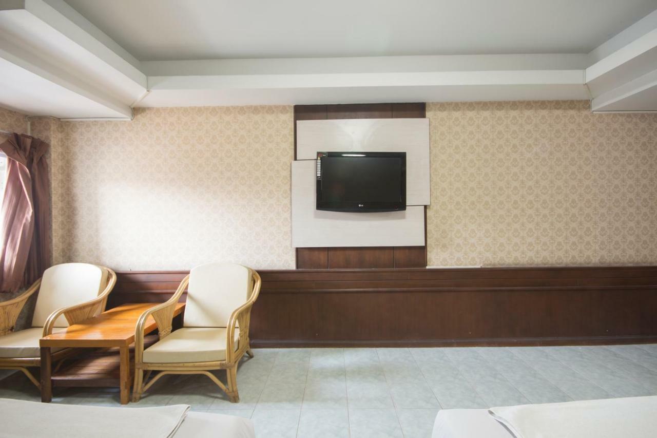 Khon Kaen Ruenrom Hotel Екстериор снимка