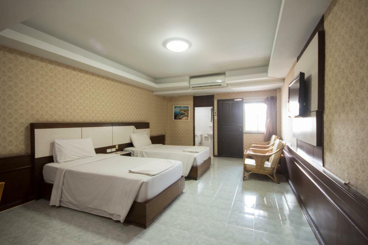 Khon Kaen Ruenrom Hotel Екстериор снимка