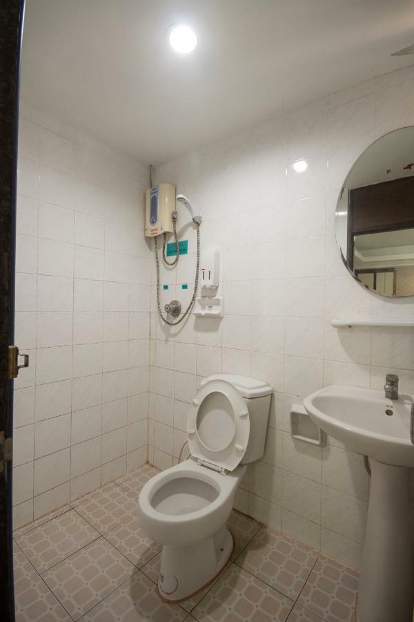 Khon Kaen Ruenrom Hotel Екстериор снимка